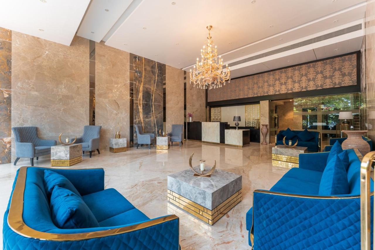 Regenta Central Imperial Candolim Goa Exterior foto